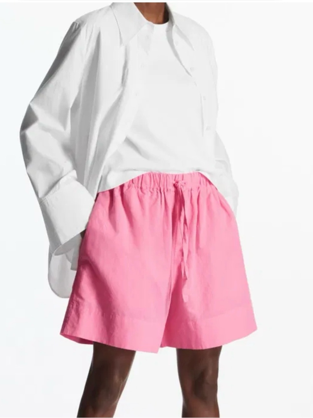 COS linen / cotton shorts EUC